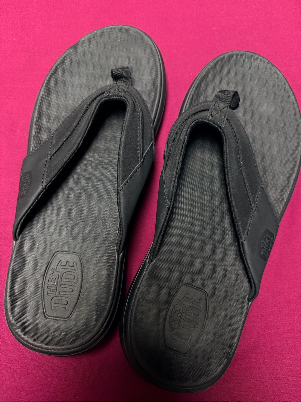 Hey Dude Men’s Black Cushioned Flip-Flop Sandals